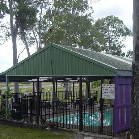 Greenacres Motel / Van Park Benaraby Kültér fotó